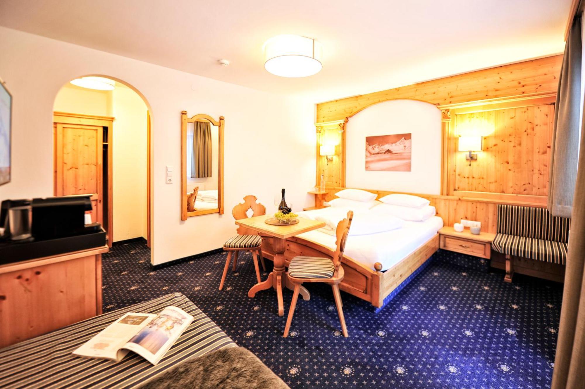 Hotel Garni Bellevue Ischgl Buitenkant foto