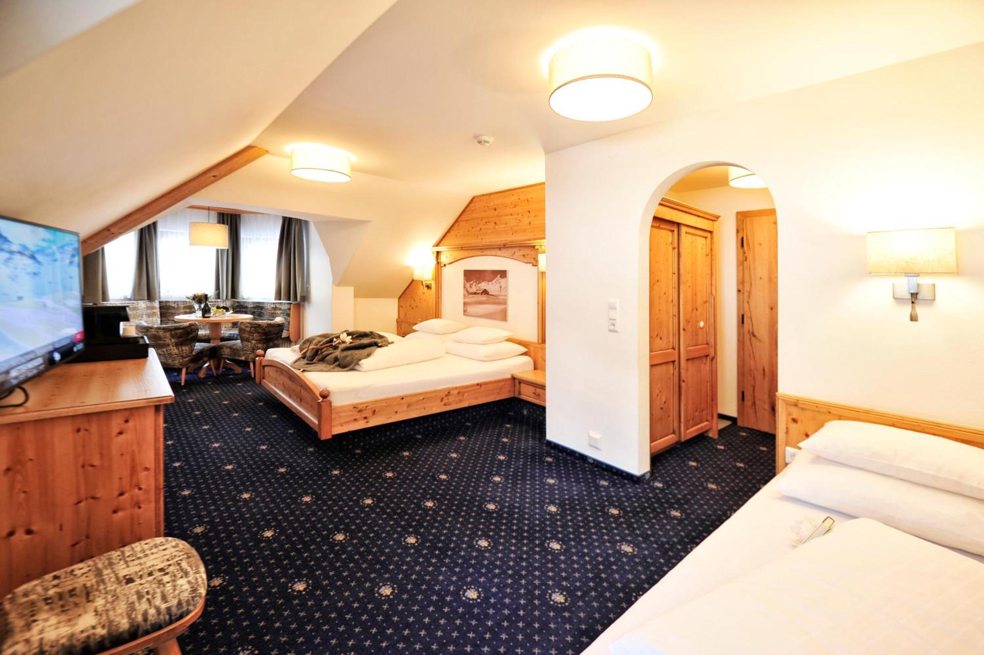 Hotel Garni Bellevue Ischgl Buitenkant foto