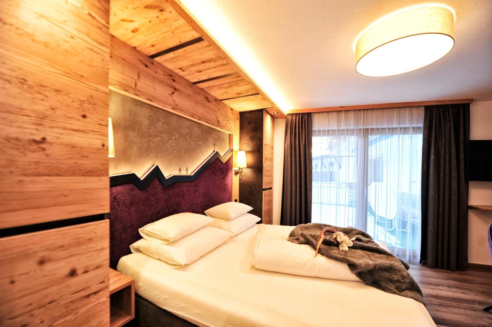 Hotel Garni Bellevue Ischgl Buitenkant foto